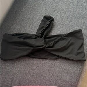 SHEIN Black Twist Front Bandeau Top